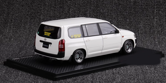 Ignition Model Toyota Probox GL NCP51V MPV white 1:18car Pre-a Model