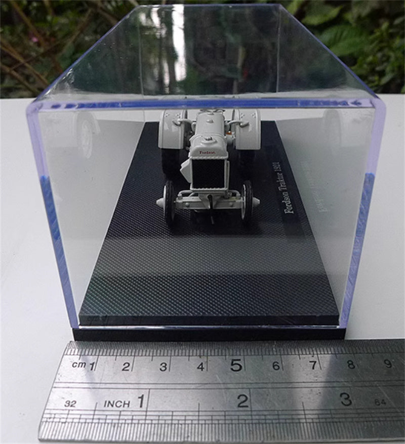 FLOZ dson Agricultural Traktor 1921 1:43 Truck Pre-built Model