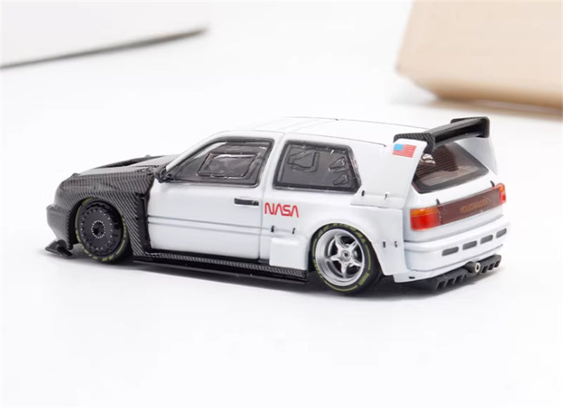 RHINO MODEL VW Golf Mk3 Concept Widebody Moon Rover white & Black 1:64 car Pre-built Model view3