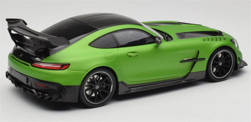 1:18 Mercedes Benz AMG GT BLACK Series 2020 Matt green Metallic  MINICHAMPS Limited Edition 330PCS ONLY DIECAST Car Model