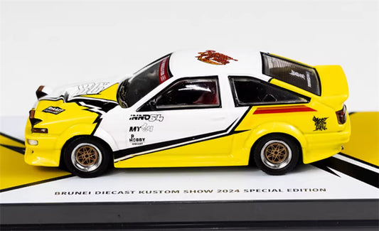 INNO64 Toyota SPRINTER TRUENO AE86 Brunei 1:64 car Pre-built Model view2