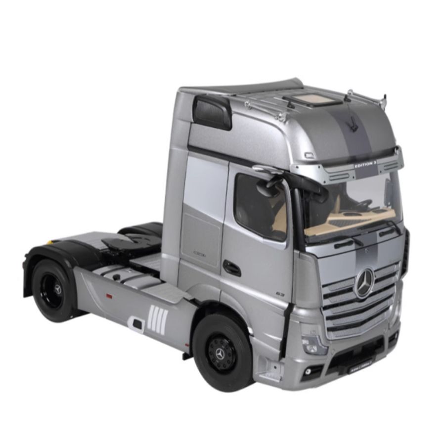 NZG Mercedes Benz Actros GigaSpace 4X2 Truck Lorry Tractor Edition 3 silver 1:18 DIECAST Truck Lorry