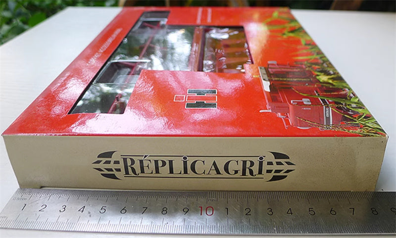 REPLICAGRI CASE Coffret Accessoires IH Axial red 1:32 Truck Accessories Pre-built Model