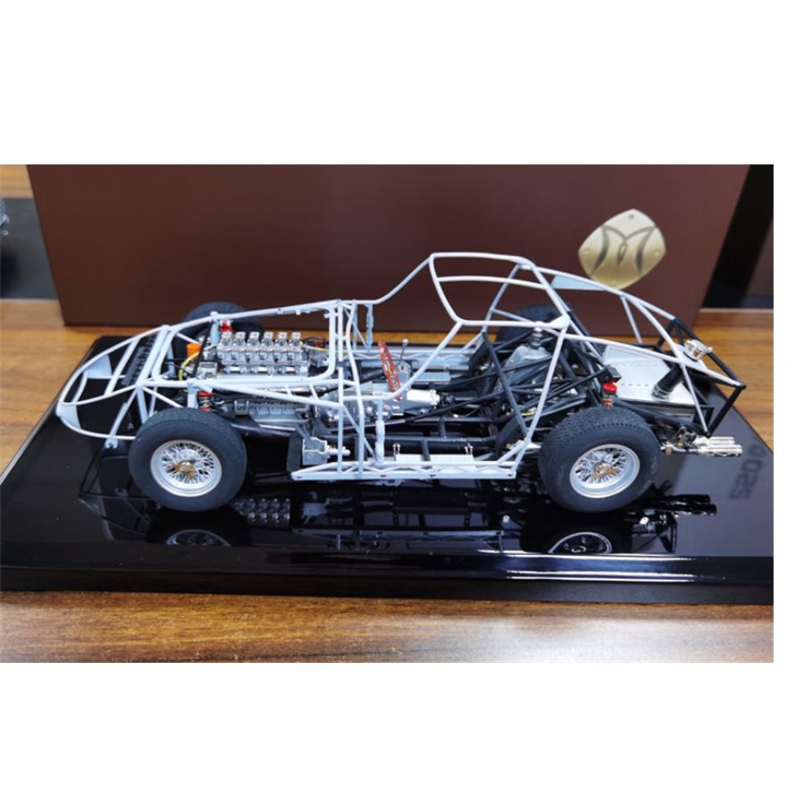 MARTISAN 250 GTO Brass model with Moving Mechanical Compenents Limited Edition 1:18 DIECAST Car