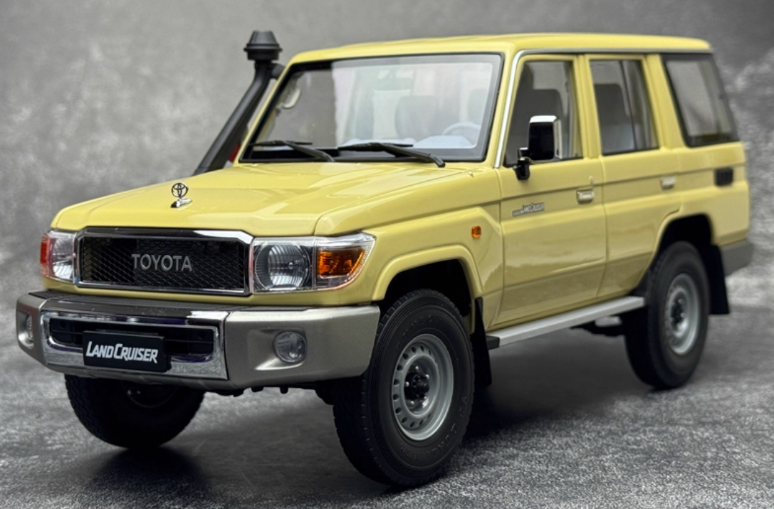 Almost Real Toyota LC76 2017 Land Cruiser beige 1:18 Car Pre-built Model view1