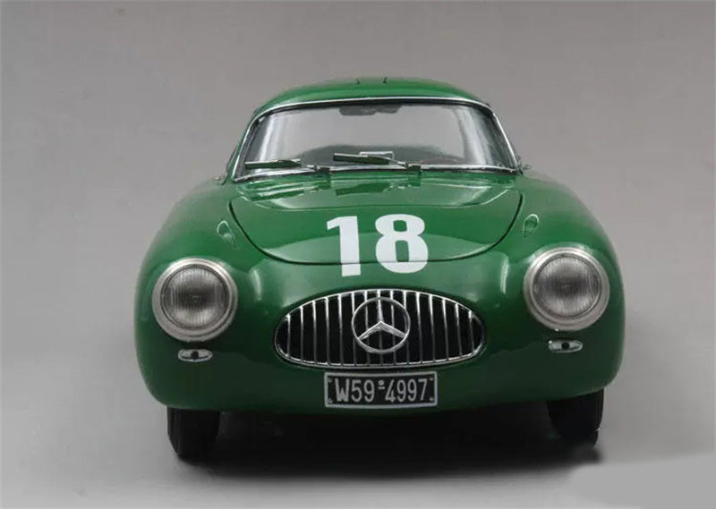 CMC Mercedes Benz 300SL W 194 1952 Green #18 1/18 car Pre-a Model