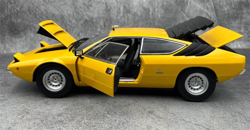 Kyosho Lamborghini Urraco Yellow Supercar No tail version 1:18 Car Pre-built Model view8