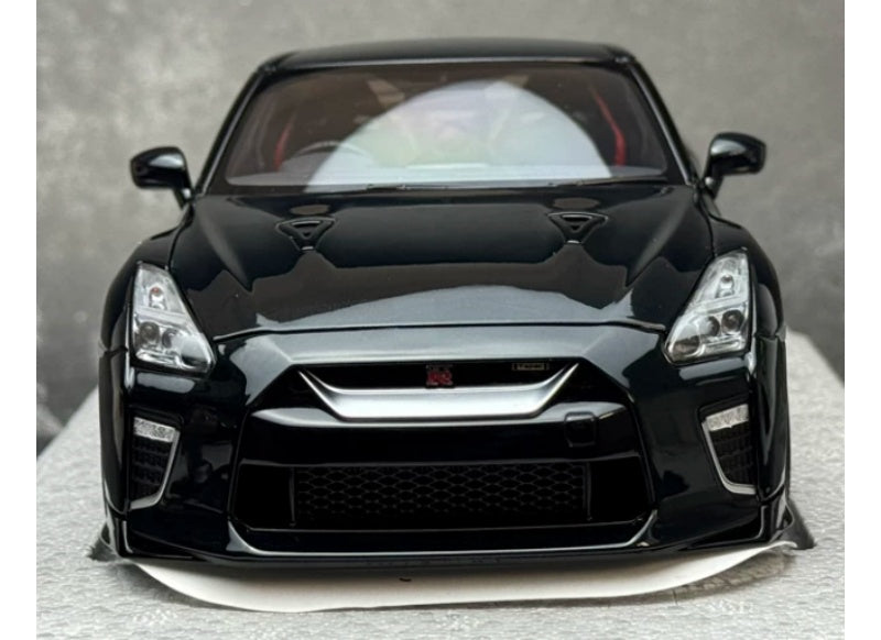 1:18 Nissan GT-R R35 2022 Midnight Purple MOTORHELIX Track Edition Limited Edition 999PCS ONLY DIECAST Model