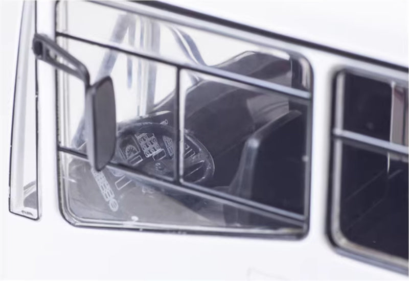 Modimio Mercedes Benz O345 Eastern European intercity bus 1:43 Bus Pre-built Airliner Model Display view5
