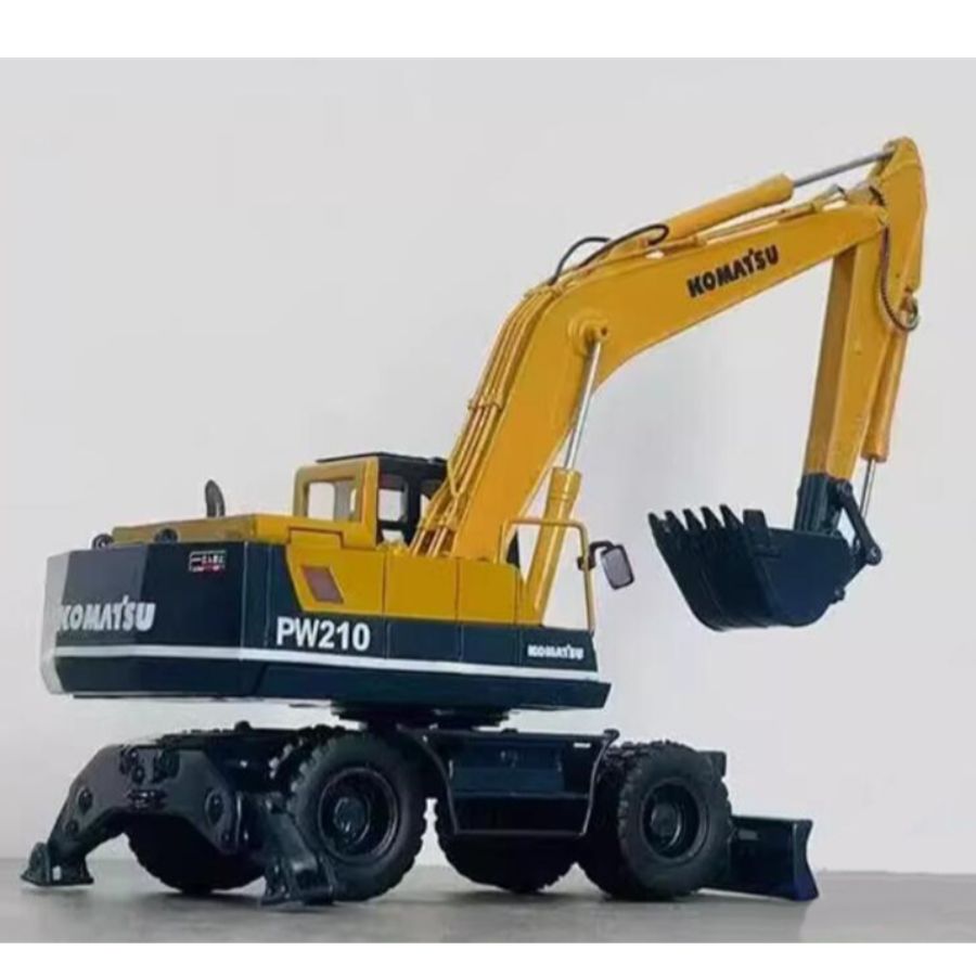 KOMATSU PW210-5 Excavator Collector's Edition 1:50 DIECAST Truck Lorry