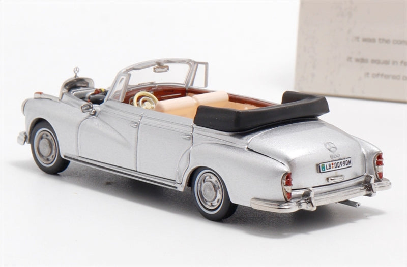 Mortal Model Mercedes Benz TYP 300D Cabriolet W189 Silver Limited Edition 799PCS ONLY LHD 1:64 car Pre-built Model view2