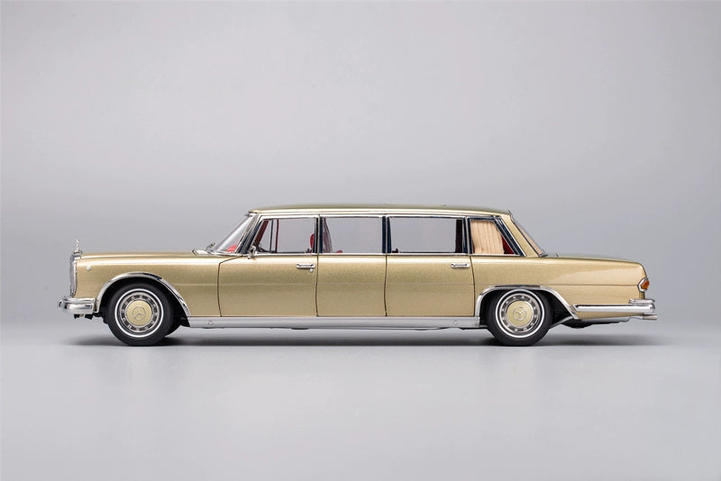 KengFai Mercedes Benz S600 Pullman Classic Car Champagne 1:18 DIECAST CAR