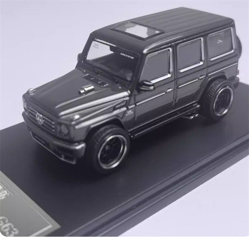 LeManFang Mercedes Benz G63 spare tire modification Limited Edition 499PCS ONLY Metallic Gray 1:64 Truck Pre-built Model view1