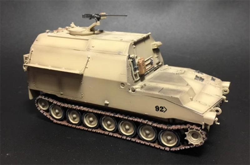 RZ-MODEL US M992A1 Field Artillery Ammunition Support Vehicle #92 1:72 Tank Pre-built Model