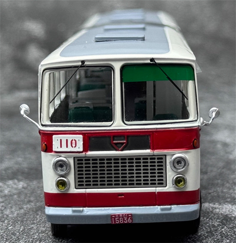 Beijing Public Transport Jinghua BK662 110 Road Articulated bus White Road Sign 1:64 Bus Pre-built Model view6