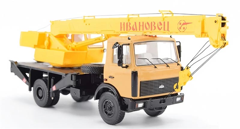 1:43 MAZ KS‑3577(5334) StartScaleModels ABS Model