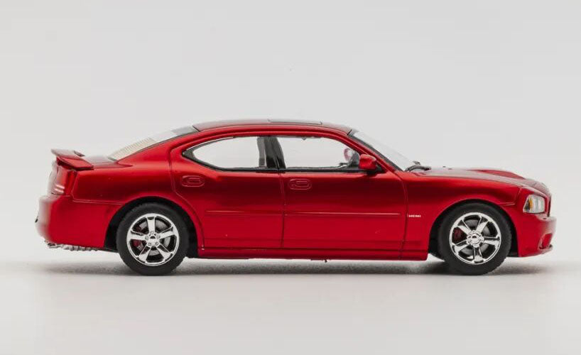 Rollin 1:64 Dodge Charger SRT8 2008 Muscle Car Diecast Model Red