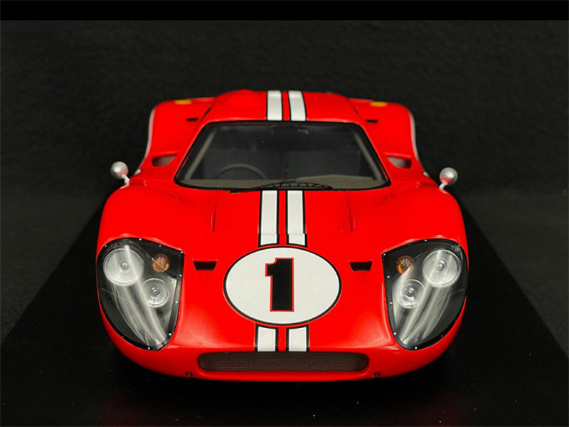 1:18 Ford GT MK4 MK IV 1967 Spark Resin Car Model view7