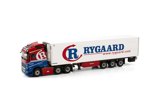 WSI VOLVO FH5 GLOBETROTTER 6X2 TWIN STEER REEFER TRAILER - 3 AXLE RYGAARD 1:50 Truck Pre-built Model