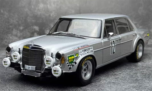 1:18 Mercedes Benz 300SEL 6.8 24-hour Spa 1971 silver  MINICHAMPS #12 DIECAST Car Model