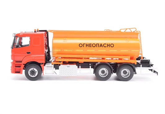 Modimio Russia Kamaz ATZ-16 oil tanker truck 1:43 Truck Pre-built Airliner Model Display view1
