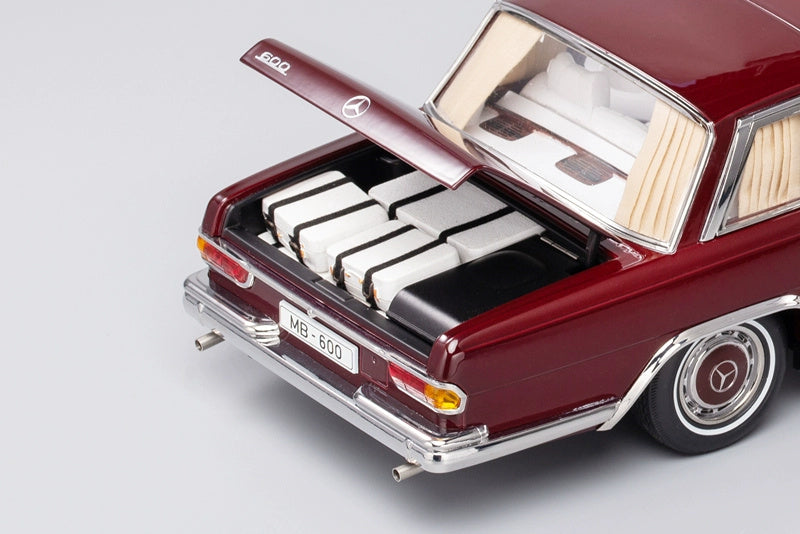 KengFai Mercedes Benz S600 Pullman Classic Car Pearlescent red 1:18 DIECAST CAR