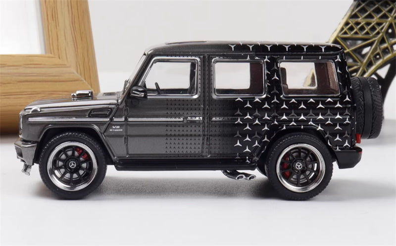 LeManFang Mercedes Benz G63 spare tire modification Starry Grey 1:64 Truck Pre-built Model view3