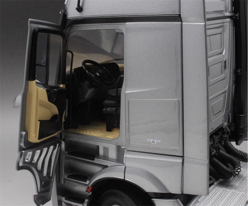 NZG Mercedes Benz Actros GigaSpace 4X2 Truck Lorry Tractor Edition 3 silver 1:18 DIECAST Truck Lorry