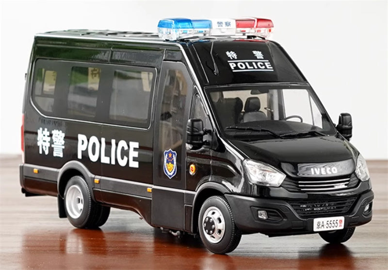 NAVECO Iveco Oushengte police car black 1:24 Car Pre-built Model view1