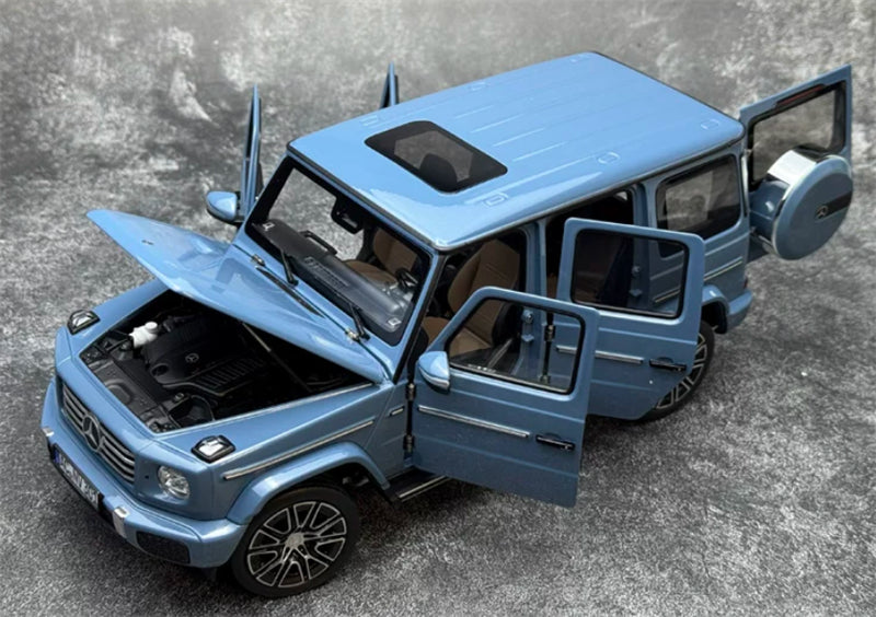 1:18 Mercedes-Benz G500 Classe 2024 Black - with luggage rack NOREV  DIECAST Model