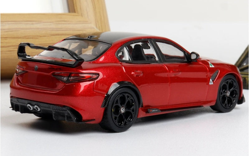 1:64 Alfa Romeo Giulia  GTAm  Red MOTOR GALLERY   DIECAST Model