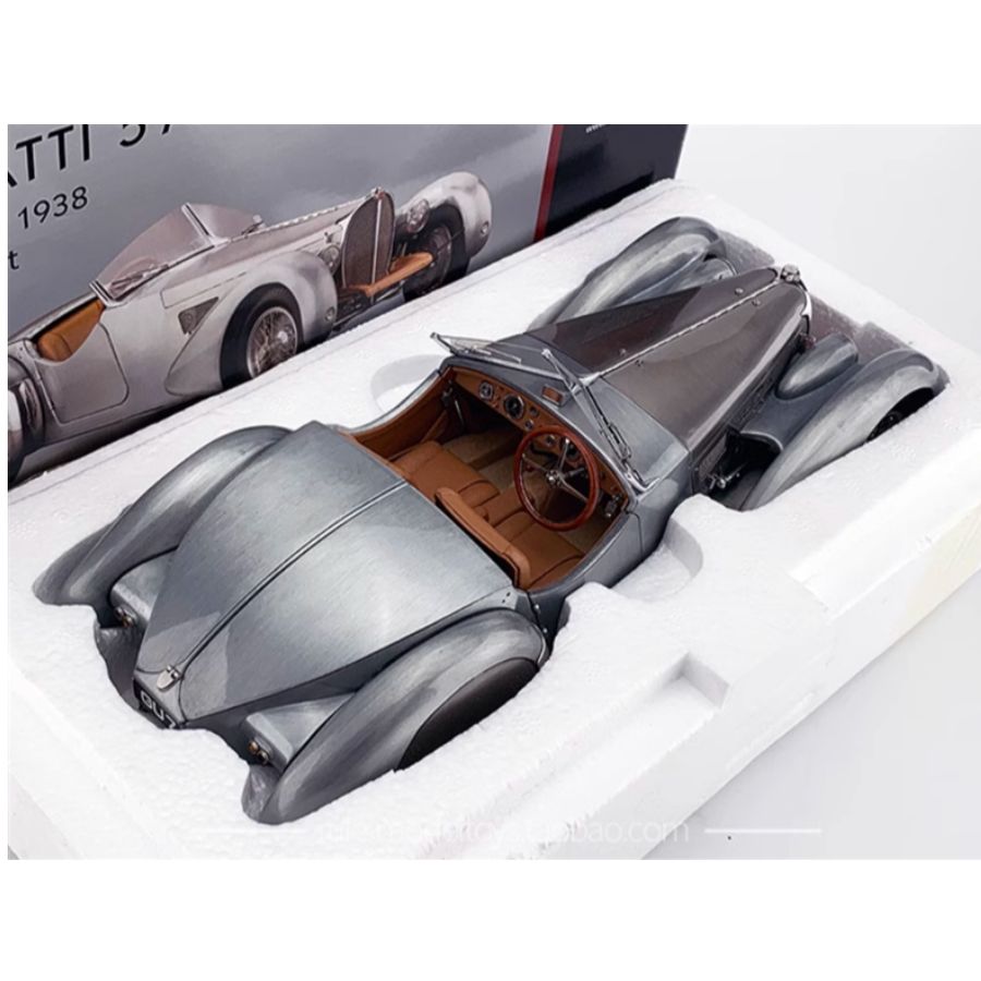 CMC Bugatti 57 SC Corsica Roadster 1938 unpainted Limited Edition 1:18 DIECAST Car