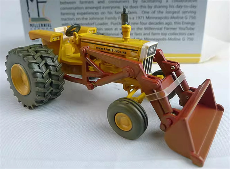 SpecCast Toy Tractor Times MM G750 With Loader Duals yellow 1:64 Truck Pre-built Model