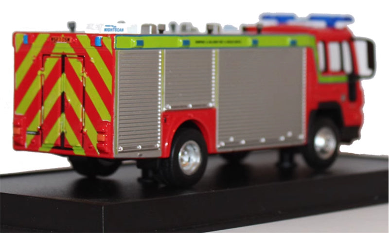 Red Base Volvo Major Rescue FL 614-UK-2000 1:64 Truck Pre-built Model