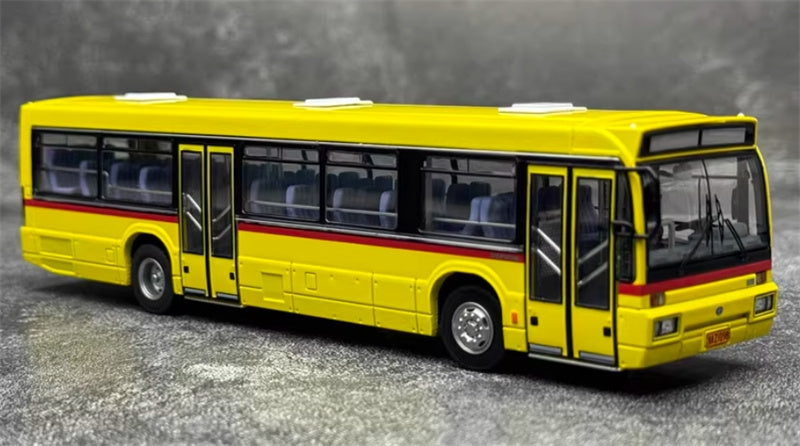 AUTO-GLIMPSE Huanghai DD6121HS City Bus Air-conditioned version yellow 1:64 Bus Pre-built Model view8