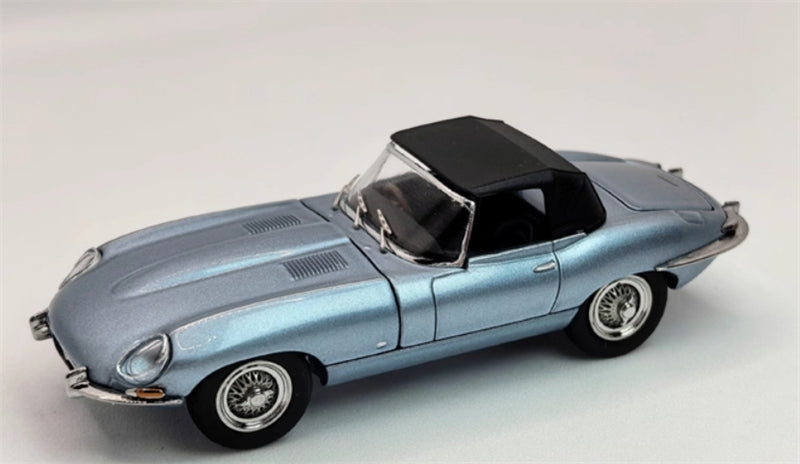 GFCC 1961 Jaguar E-Type Roadster Convertible Ice Blue Limited Edition 499PCS ONLY RHD 1:64 car Pre-built Model view2