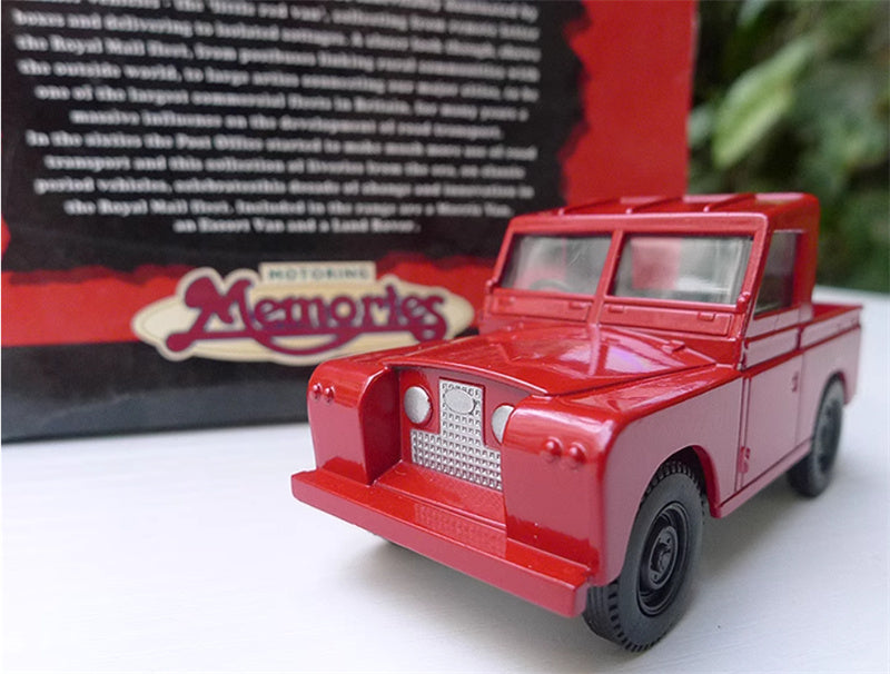 CORGI Royal Mail SWB Landrover red 1:64 Truck Pre-built Model