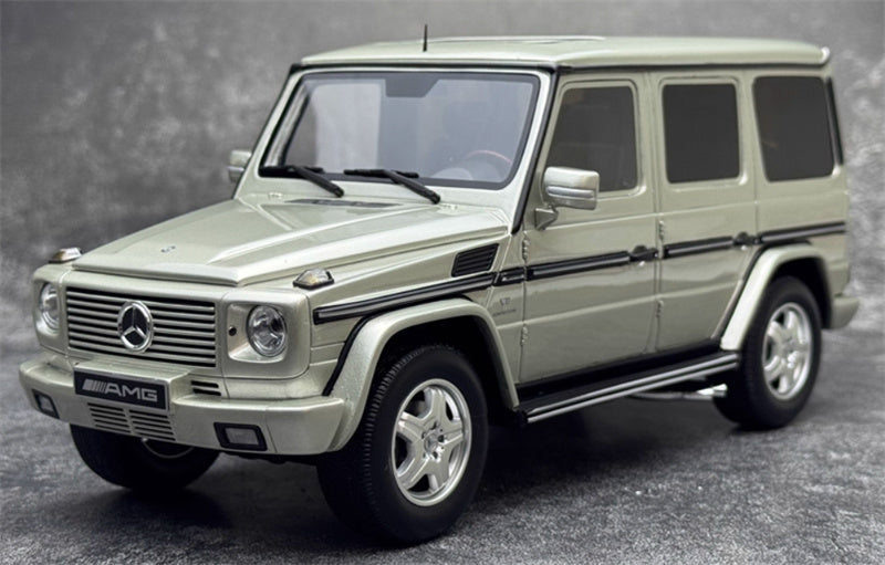 OTTO Mercedes Benz G55 AMG 2003 silver Limited Edition 1:18 Car Pre-built Model view1