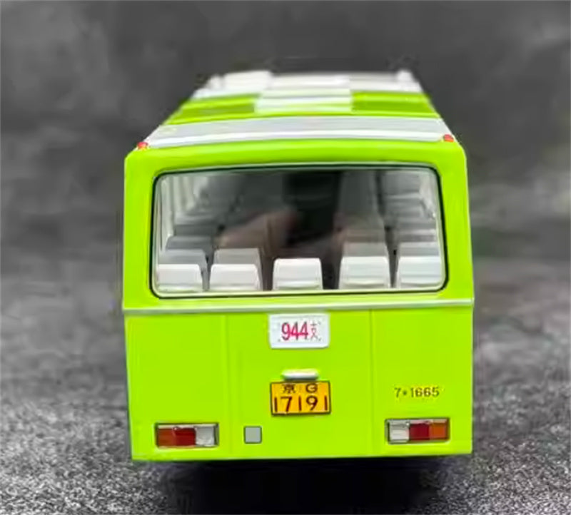 Beijing Public Transport Huanghai DD6111CT Single Machine 944 black wheel Bafangda Payment 1:64 Bus Pre-built Model view7