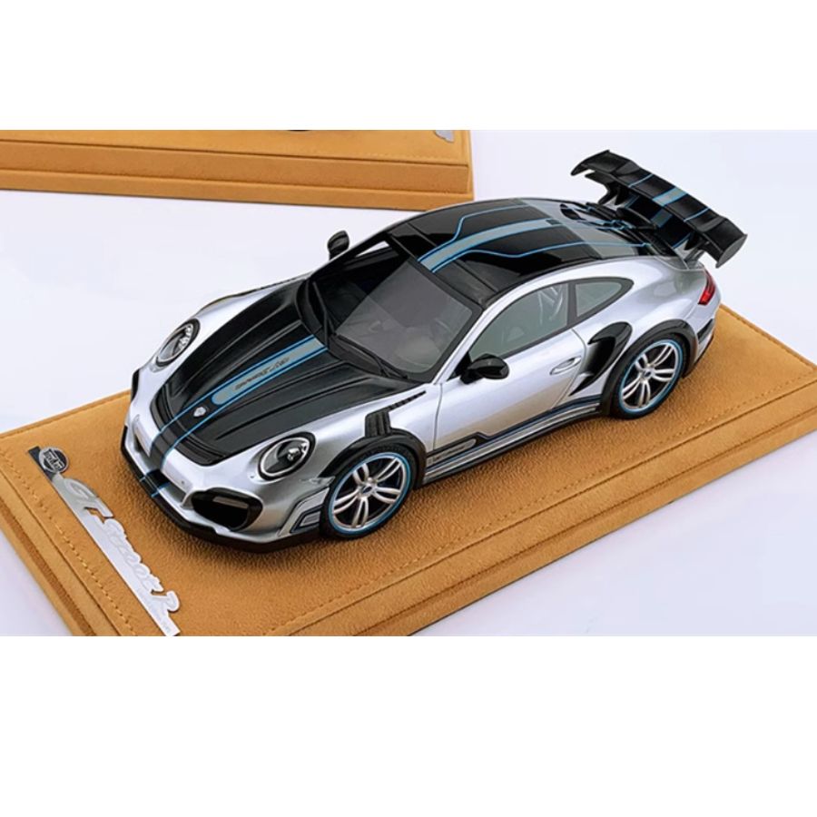 AutoBarn TechArt Porsche 911GTS Silver Limited Edition 1:18 DIECAST Car