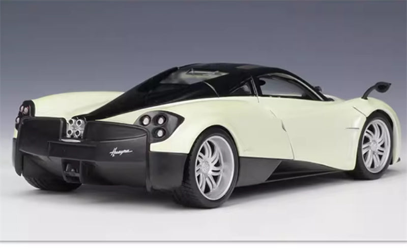 1:24 Pagani Huayra Supercar  White  WELLY  DIECAST Car Model