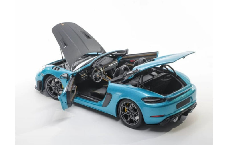 1:18 Porsche 718 Spyder RS Minichamps Ipanema Blue Diecast Model view4