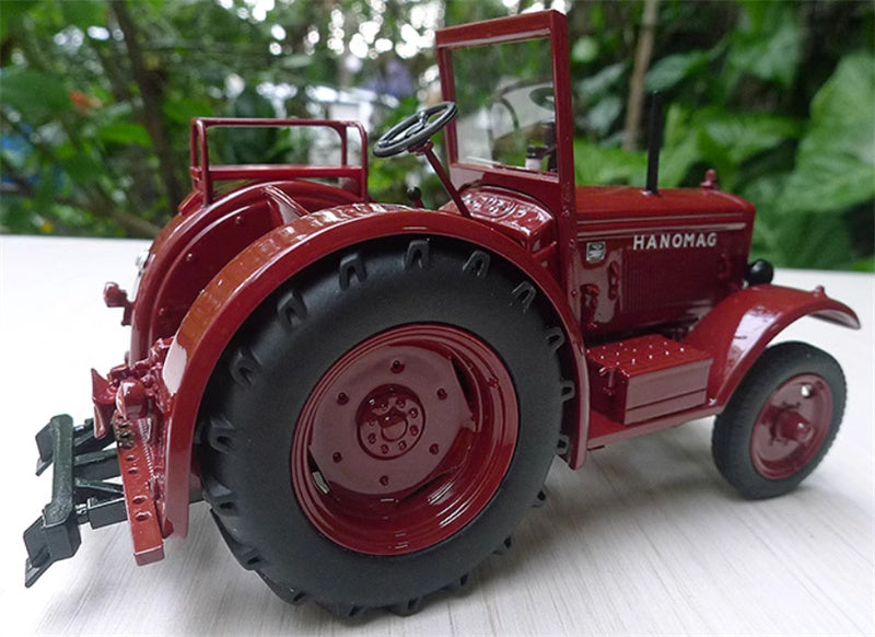 SCHUCO Hanomag R 40 tractor dark red Limited Edition 1000PCS ONLY 1:32 Truck Pre-built Model