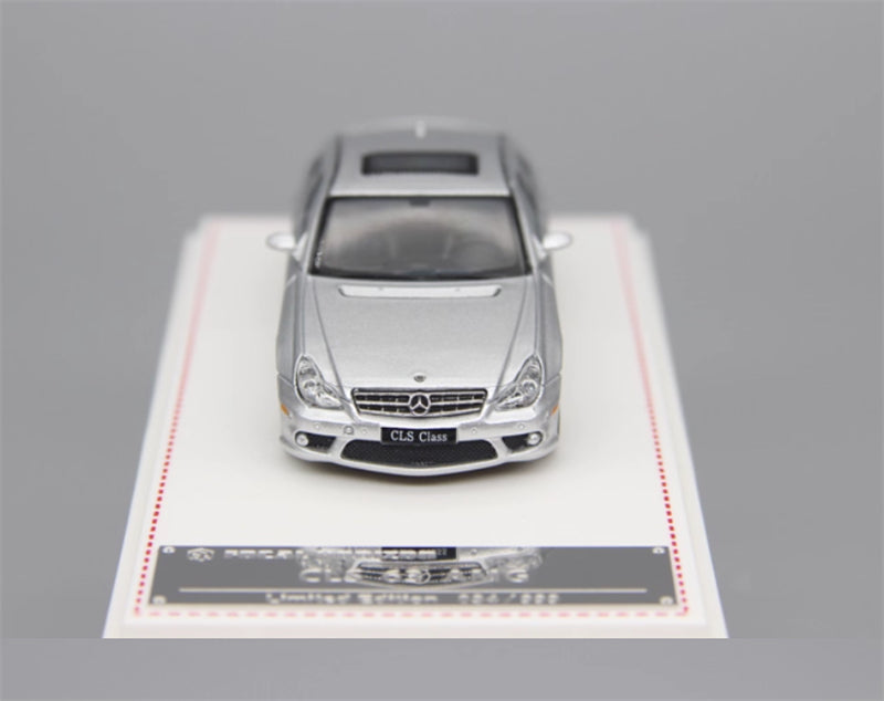 Focal Horizon Mercedes BENZ CLS63 AMG first generation C219 silver Limited Edition 999PCS ONLY 1:64 Car Pre-built Model view7