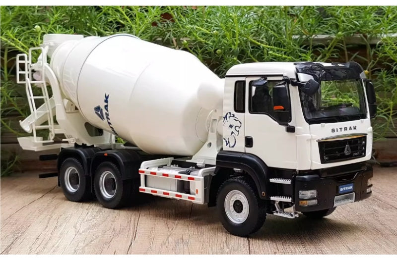 Sinotruk SITRAK 6x4 mixer truck 1:24 Truck Pre-built Airliner Model Display view4