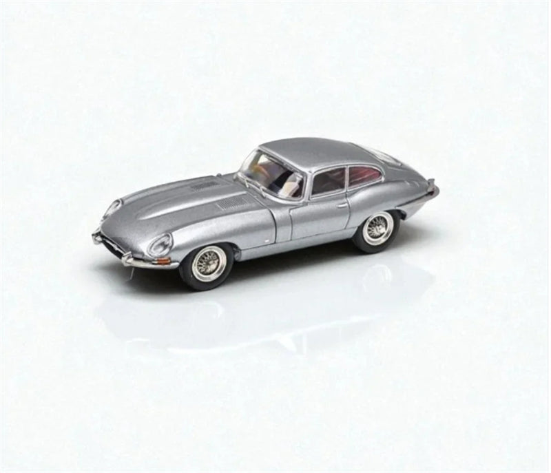 GFCC 1961 Jaguar E-Type Coupe hardtop version Iron Grey Limited Edition 499PCS ONLY RHD 1:64 car Pre-built Model view3
