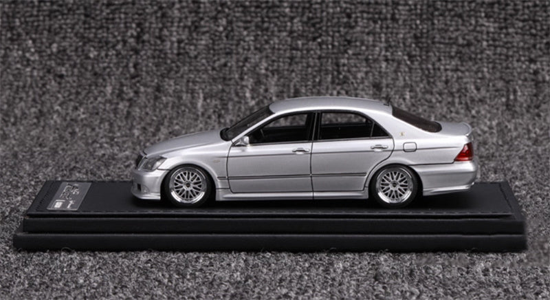 IGNITION MODEL Toyota Crown GRS180 3.5 Athlete Silver with BBS Wheel 1:43 Model view3