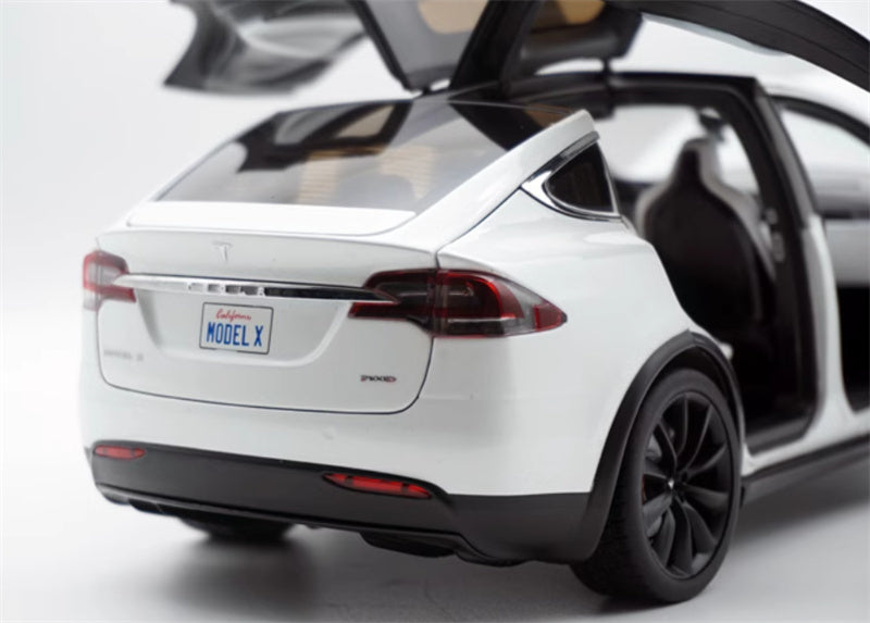 TESLA MODEL X pure electric SUV Pearlescent white 1:18 Car Pre-built Model