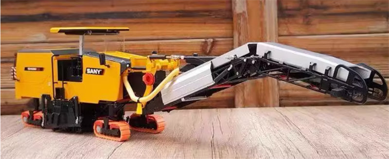 SANY SCM2000-C10 milling machine road paving door open version 1:35 Truck Pre-built Model