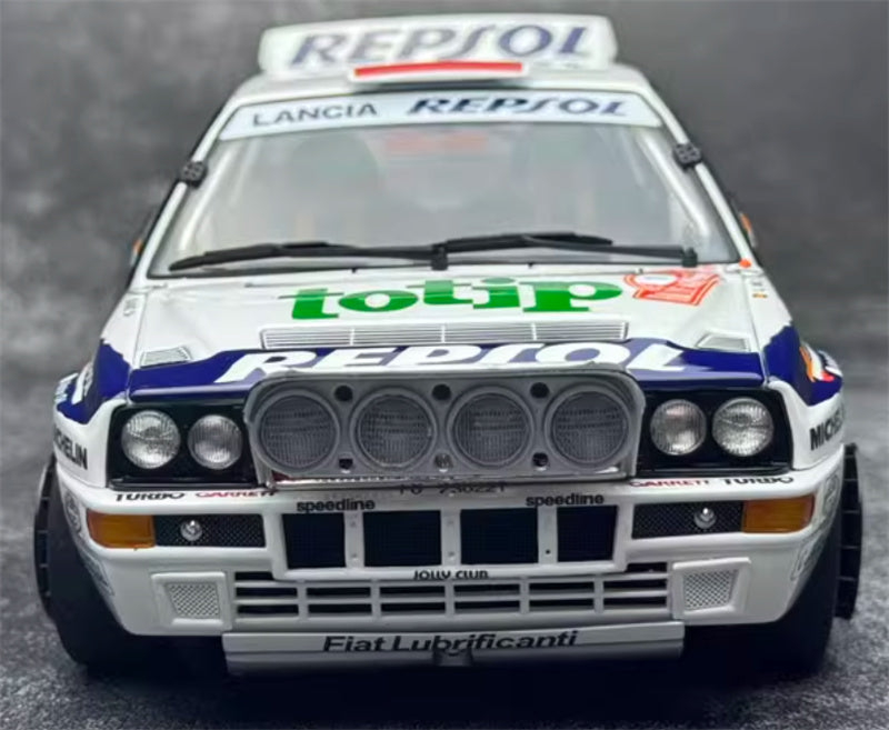 Kyosho Lancia Delta HF Integrale sainz 1993 Monte Carlo #1 totip REPJOL CunelTex MICHELIN MHAGNET MARELL COMESA BARCELONE 1:18 Car Pre-built Model view10